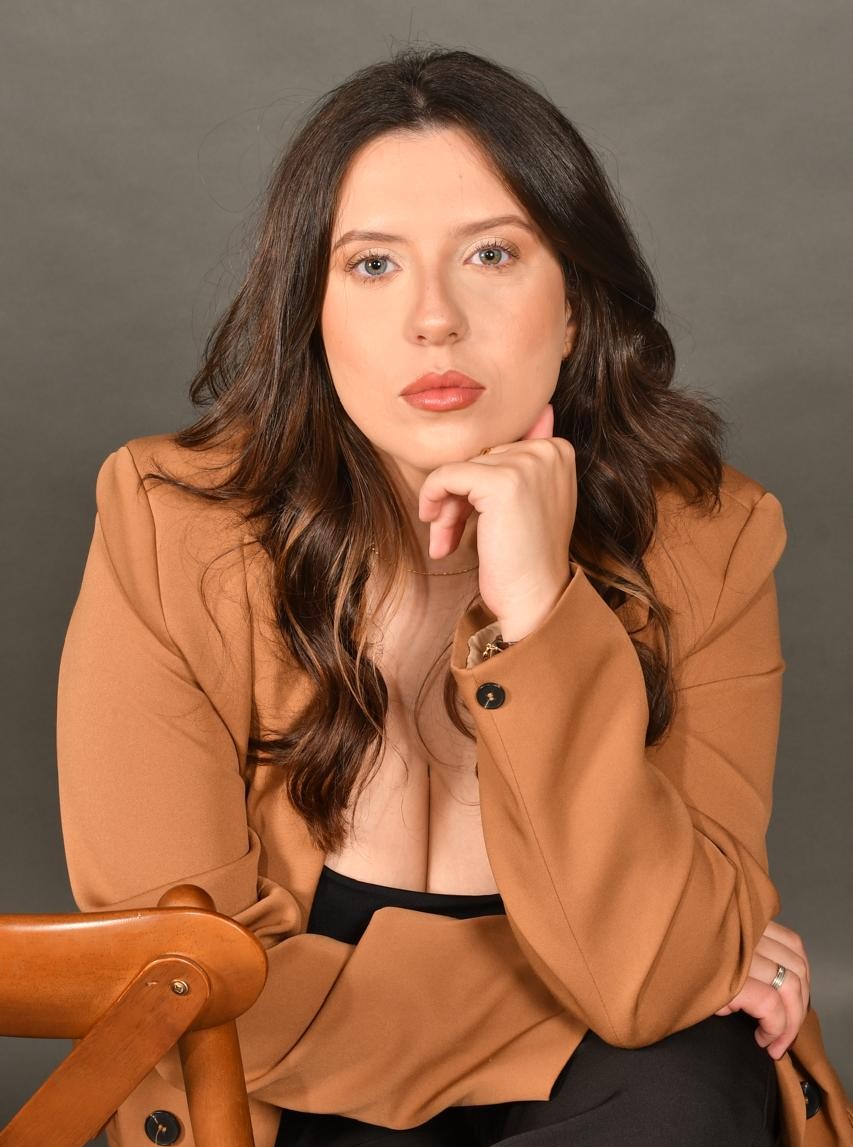 Dra. Luana Zanon